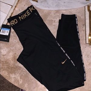 Nike pro warm leggings
